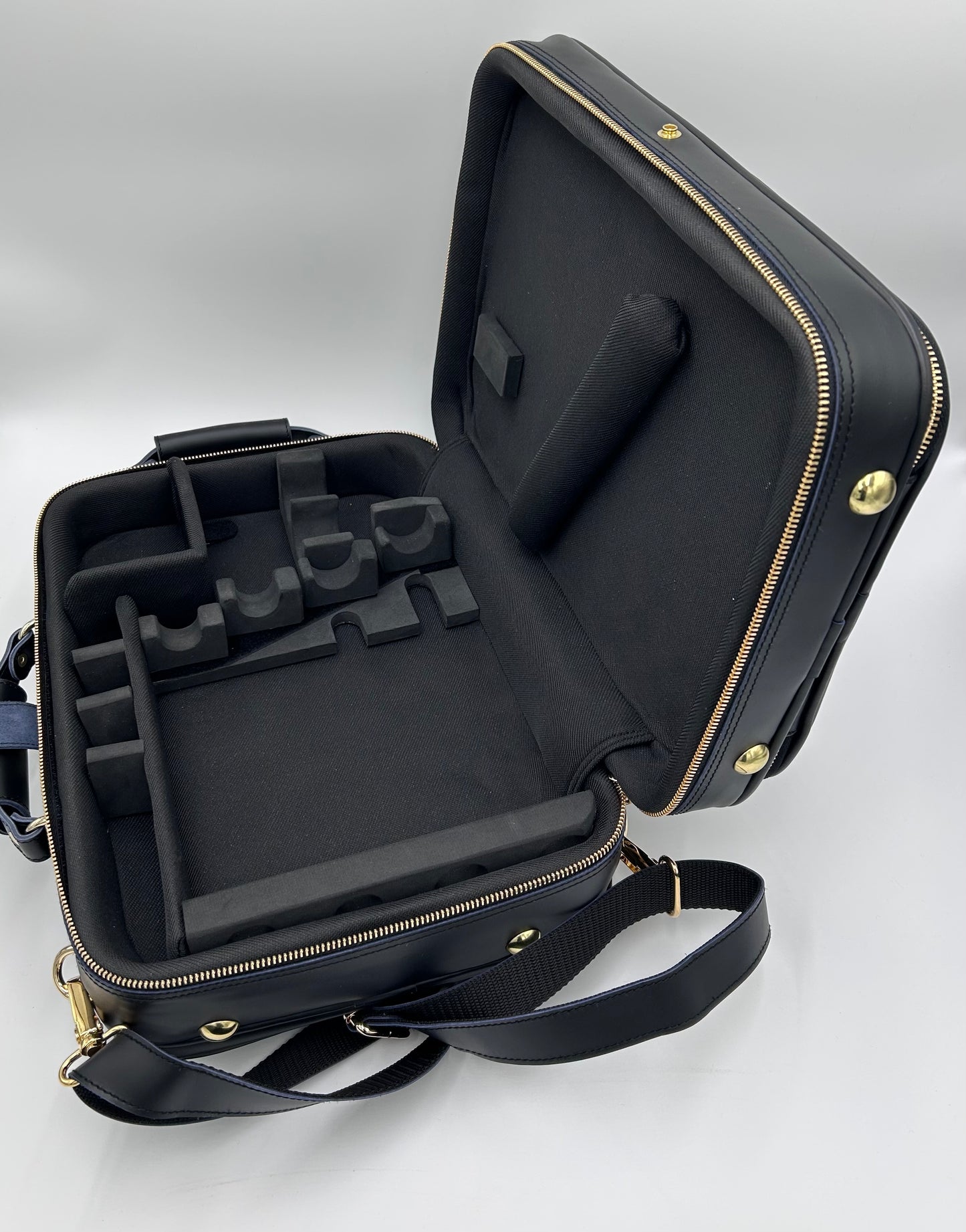 Double Case for 2 clarinets - The black one with gold-tone logo and zipper