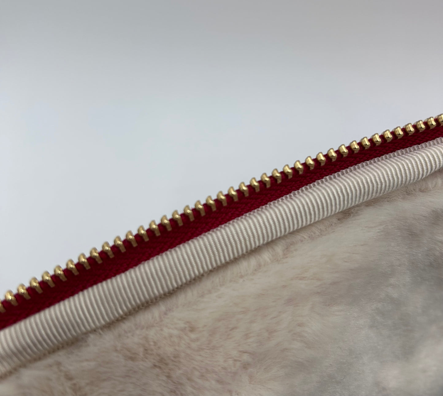 Flute Bag - Stylish red leather case cover with faux fur lining